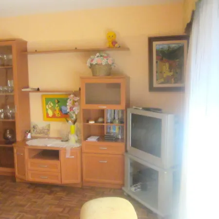 3 Bedrooms With Sea View And Balcony At 5 Km Away From The