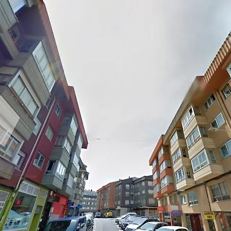 3 Bedrooms With Sea View And Balcony At 5 Km Away From The Apartmán Cambre
