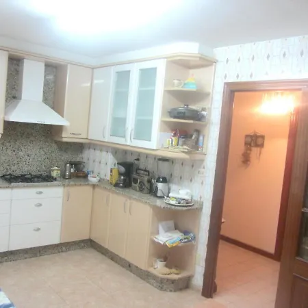 3 Bedrooms With Sea View And Balcony At 5 Km Away From The Apartmán